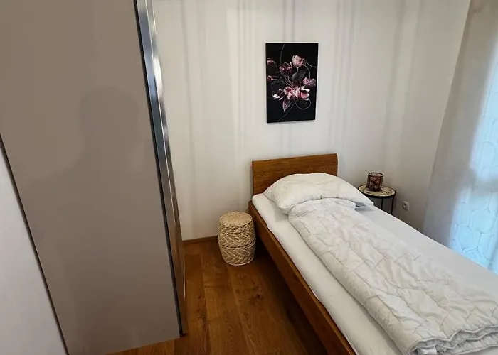 Cozy 2br In Floridsdorf Area 公寓