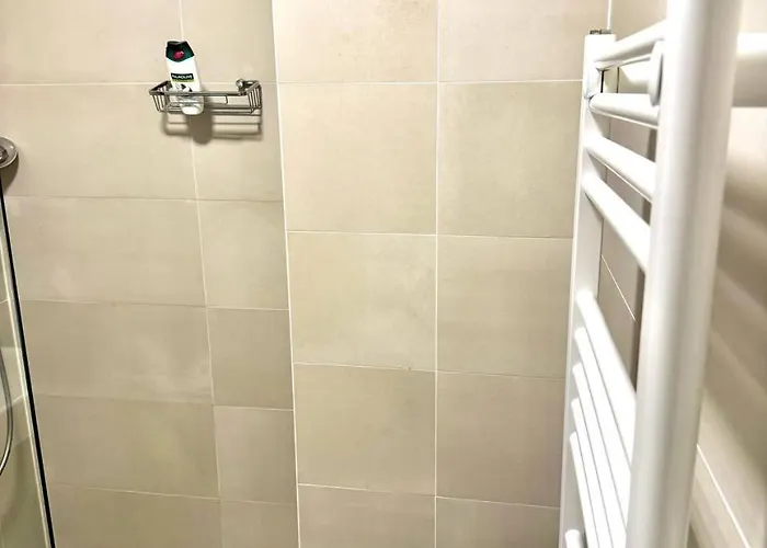 Cozy 2br In Floridsdorf Area 公寓 *