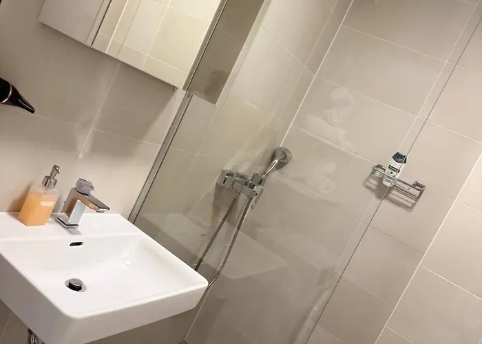 公寓 Cozy 2br In Floridsdorf Area *